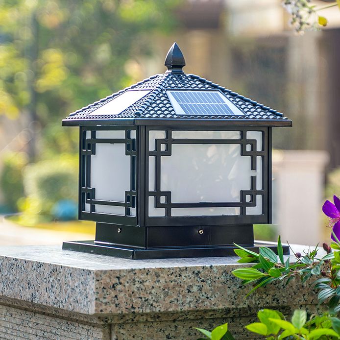 Creative LED Pillar Light Modern Solar Lighting Fixture for Garden