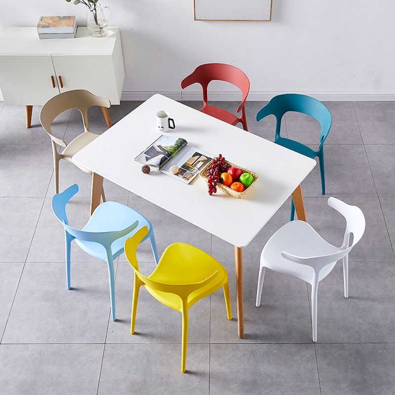 Contemporary Indoor-Outdoor Plastic Open Back Stackable Dining Side Chair