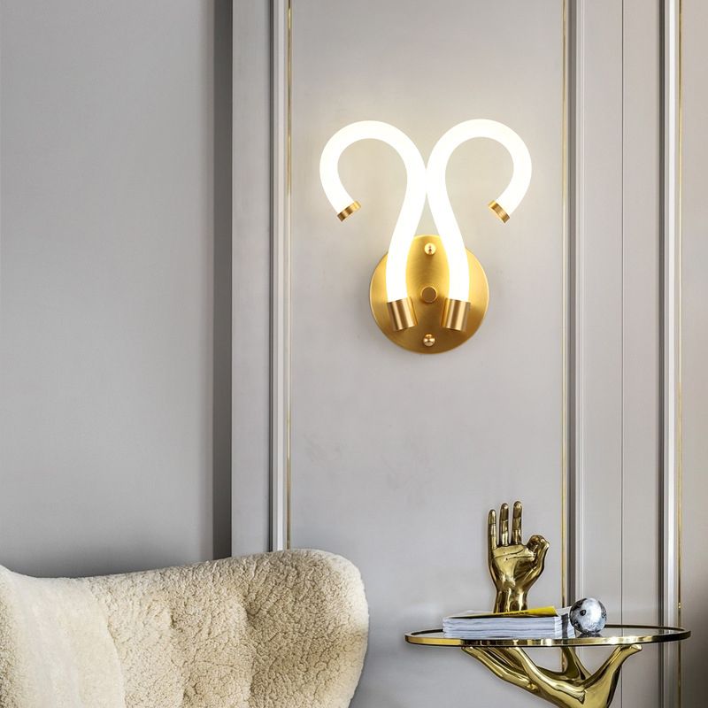 Linear Wall Sconces Modern Metal Wall Lamp in Gold for Living Room
