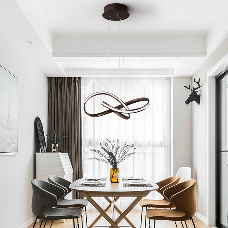 Lámpara de colgación lineal de aluminio LED minimalista moderno con sombra de silicona