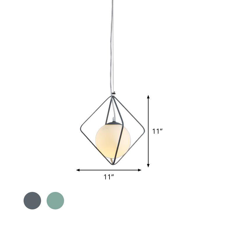 Grün/grau Rhombus Käfig Anhänger Licht Minimalist 1 Kopfeisen Hanging Lampe Kit mit Kugelmilchglas Schatten im Inneren
