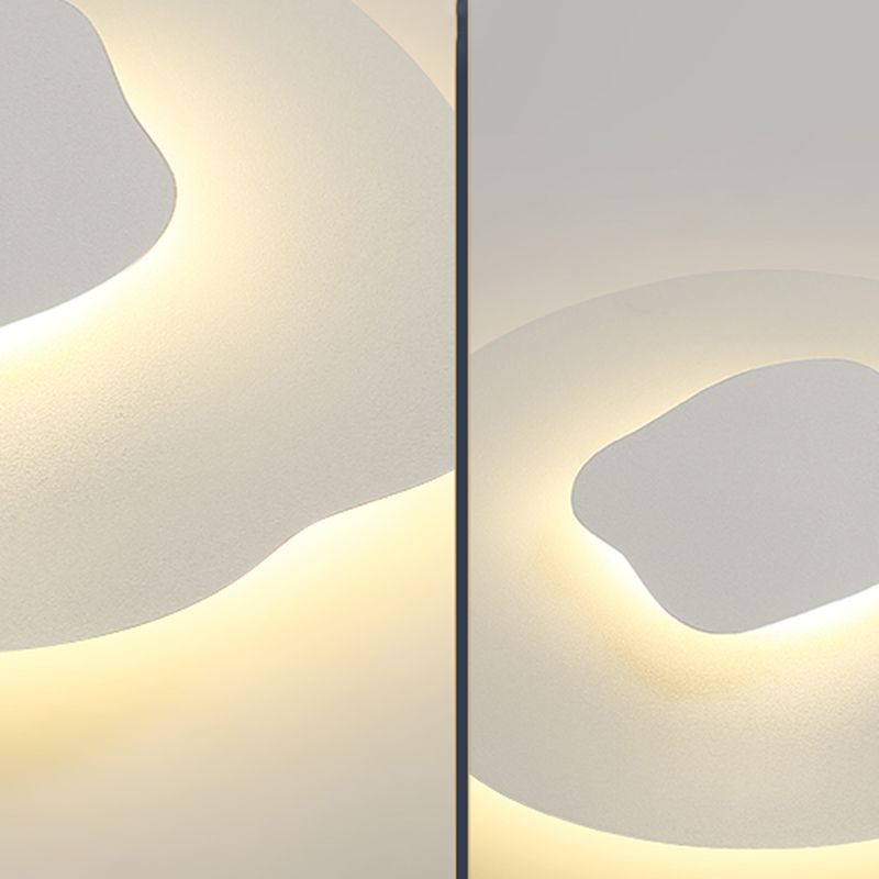 LED Modern Metal Flush Mount Geometric Shape Ceiling Light for Bedroom