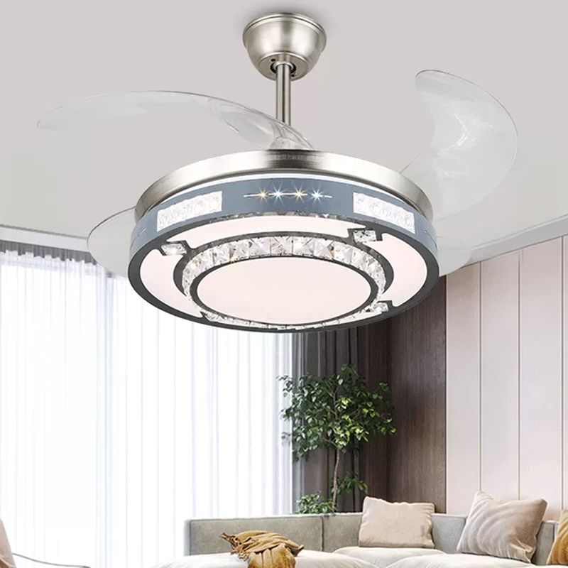 Runde Hanging Lüfterlampenlampe Moderne Kristall 19 "breites LED Silber Semi Flush Mount Light, 4 Klingen