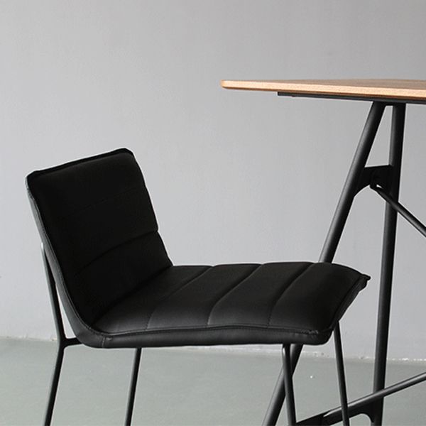 Modern Low Back Restaurant Stool Matte Finish Leather Barstool