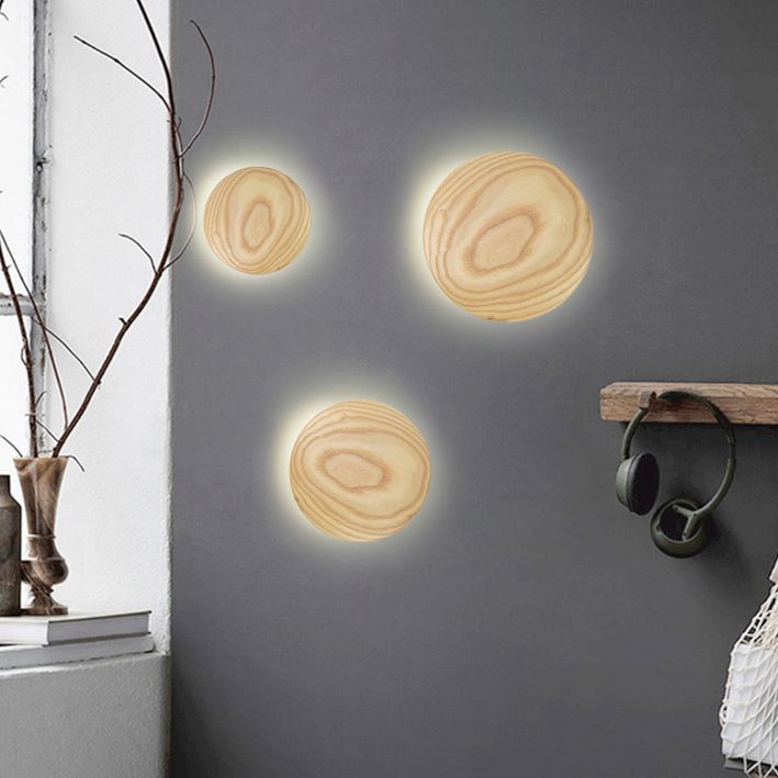 Atmosphere Circle Shape Wall Sconce Light Natural Oak LED Wall Lighting for Bedroom