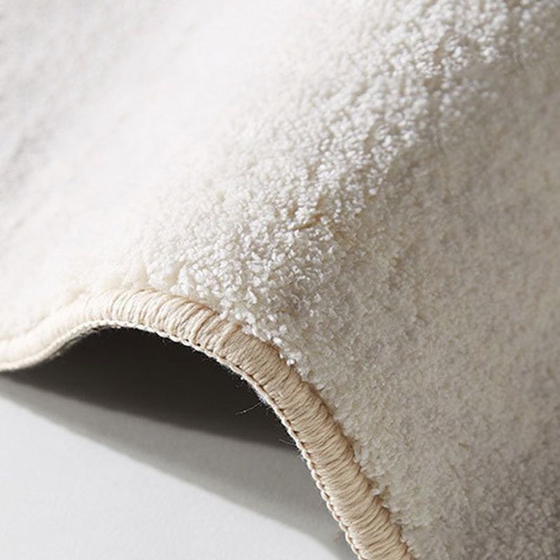 Postmodern Circle Rug Polyester Indoor Rug Stain Resistant Area Carpet for Living Room