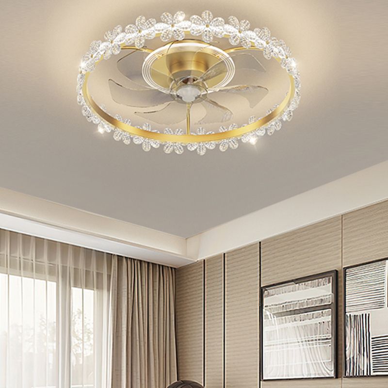Lampada a ventola a soffitto in metallo in stile semplice con lama a ventola ABS