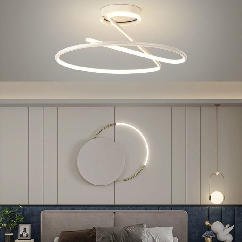 Linear Metal Ceiling Light Nordic LED Flush Mount Light for Living Room