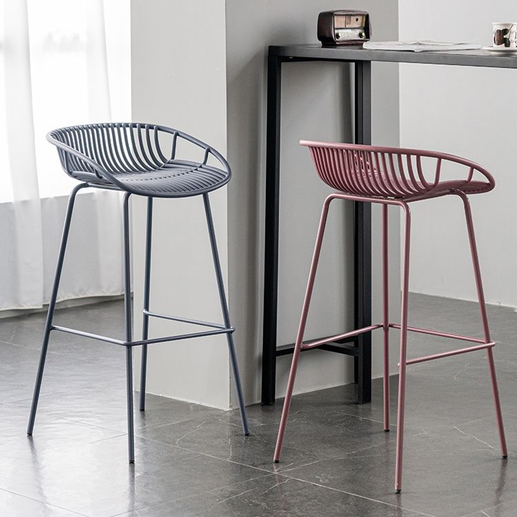 Contemporary Footrest Metal Barstool Matte Finish Restaurant Stool