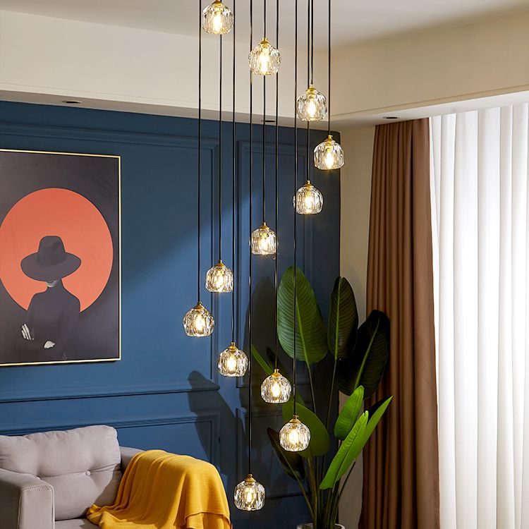 Schattierte hängende Leuchte Moderne Stil Kristall Gold Anhängerleuchte für Treppe