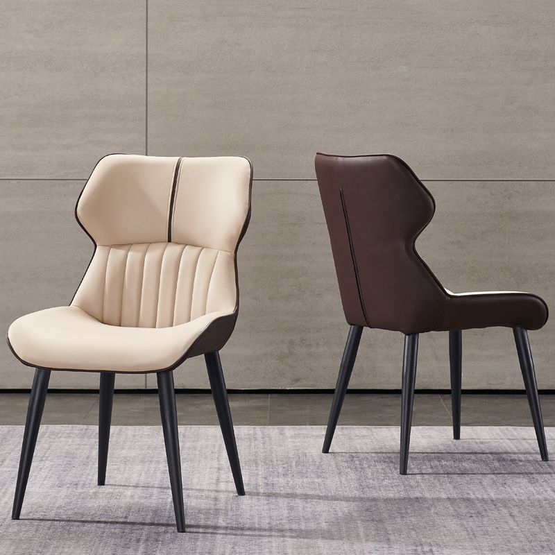 La salle à manger contemporaine en cuir PU préside le fauteuil latéral à oreilles pour un usage domestique