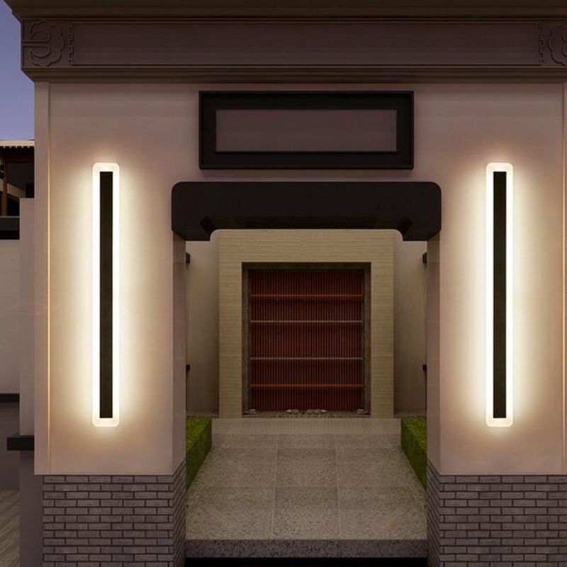 Style moderne Minimaliste Strip Shade Wall Sconce Metal 1 Appliques légères en noir pour la cour