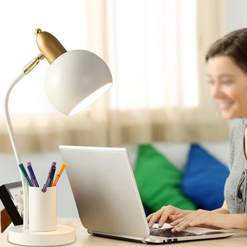 Table en métal macaroon Light Bell 1-Light Bedroom Trill Stringand avec un conteneur à stylo