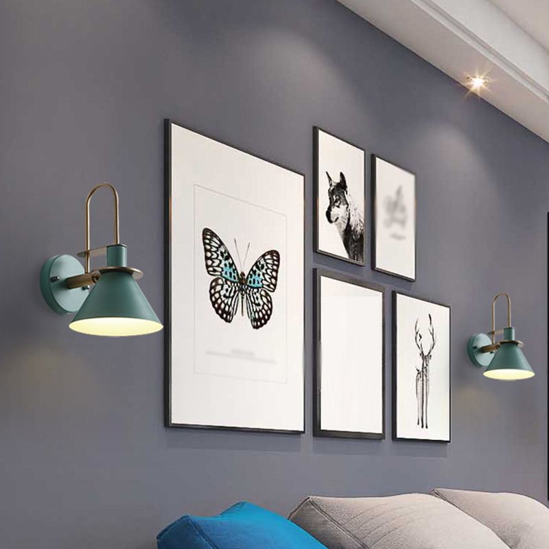 Simplicity Wall Sconce Colorful Metal Shade Wall Mounted Lamp for Dining Room