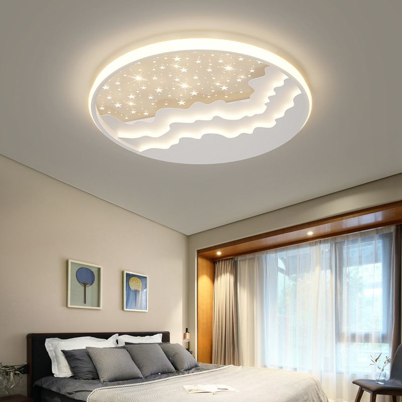 Round Flush Mount Light Modern LED Ceiling Light Fixture with Metal Shade for Bedroom