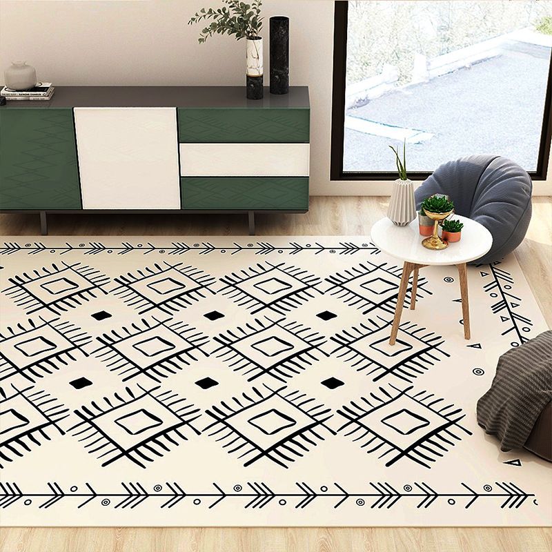 Eclectic Room Rug Multi-Color Rhombus Patterned Carpet Synthetics Stain Resistant Anti-Slip Backing Machine Washable Rug