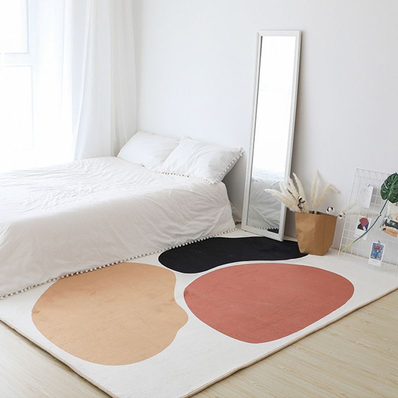 Unique White Modernist Rug Polyester Colorblock Rug Washable Pet Friendly Non-Slip Carpet for Living Room