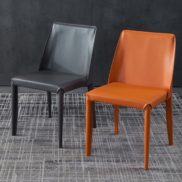 Silla sin brazos de comedor de cuero moderno, sillas de comedor de metal para uso doméstico