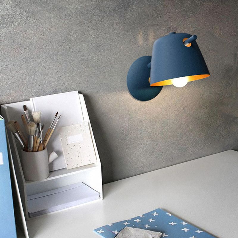 Modern Unique Shape Wall Sconce Lights Metal 1 Light Wall Light for Living Room