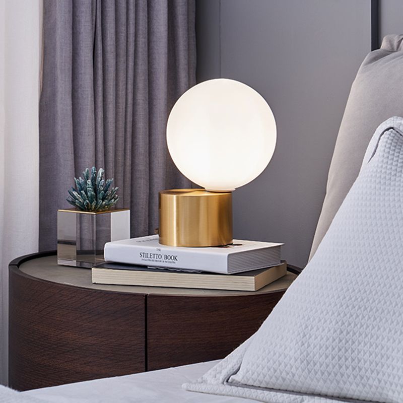 Lampe à table sphérique à 1 lumière Lumière en verre moderne