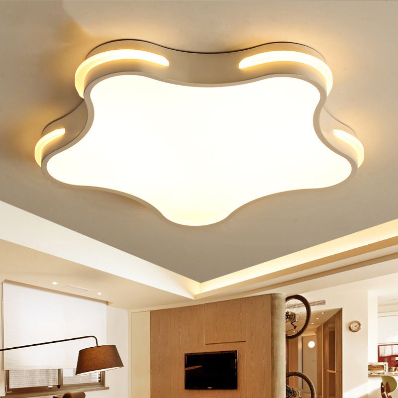 Lámpara de techo LED de acrílico moderna con forma de estrella blanca para dormitorio de niños