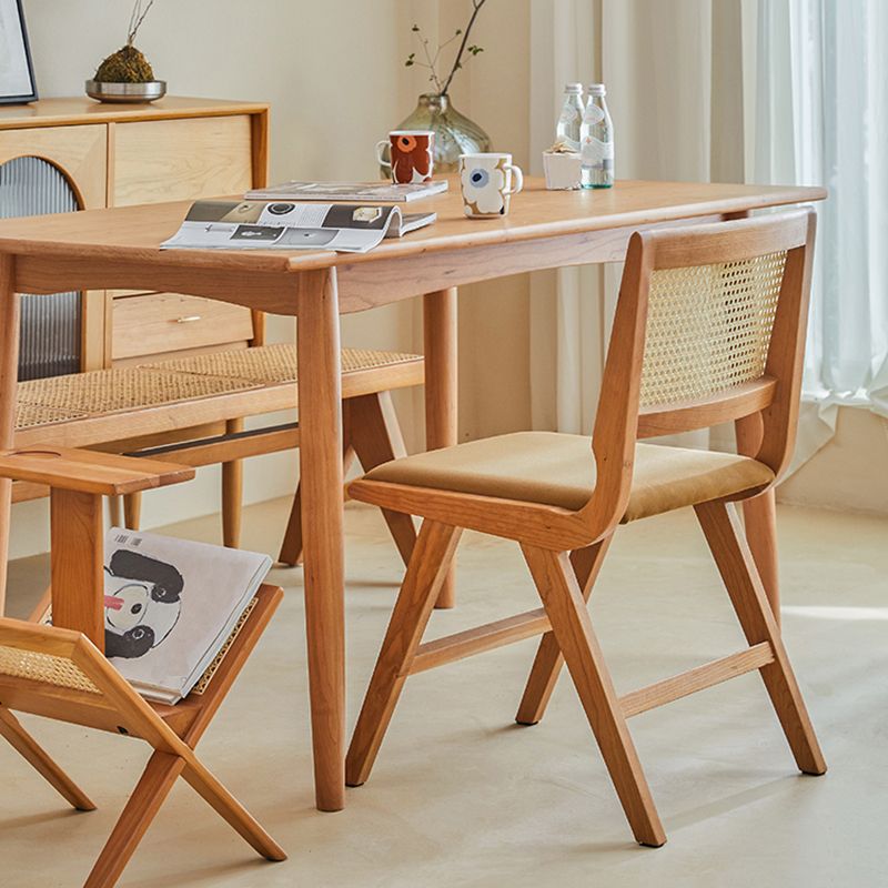 Traditionele stijl eetstoelen keukenarmloze zijstoelen met houten benen