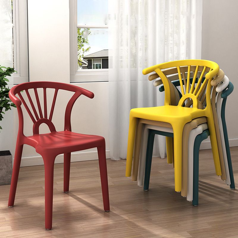 Sedia a braccio di plastica moderna per casa sedia da pranzo per le braccia