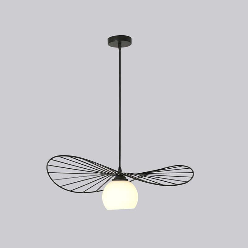 Pendentif en forme de chapeau en fil métallique minimaliste de 1 tête de tête de tête avec une teinte en verre pour le salon