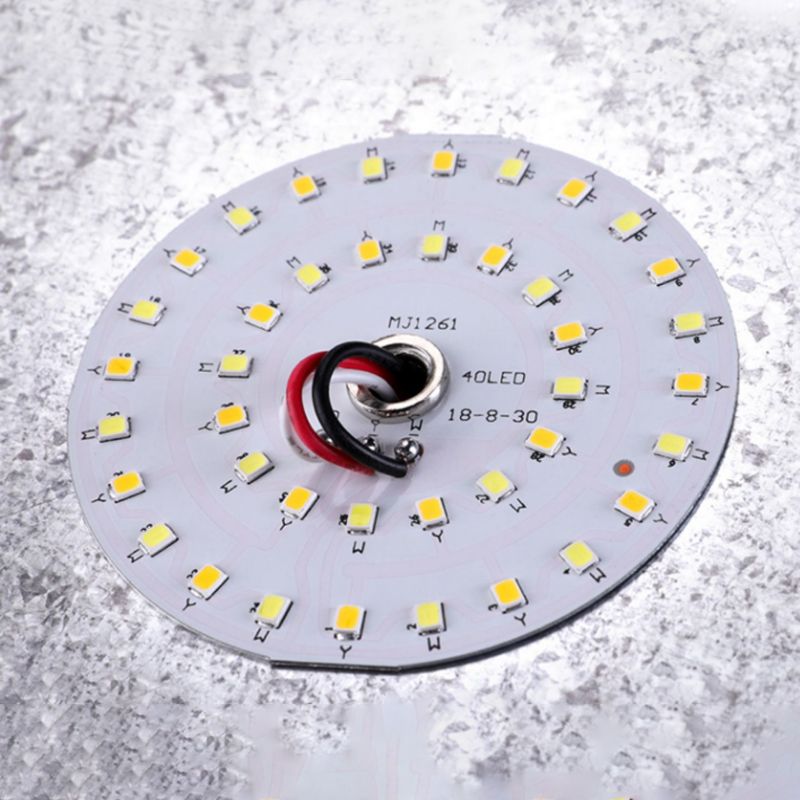 Metal LED Solar Lighting Fixture with Acrylic Shade for Garden