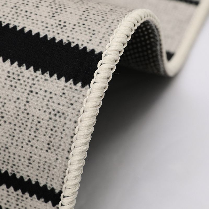 Modern Carpet Polyester Striped Area Carpet Stain Resistant Carpet for Drawing Room