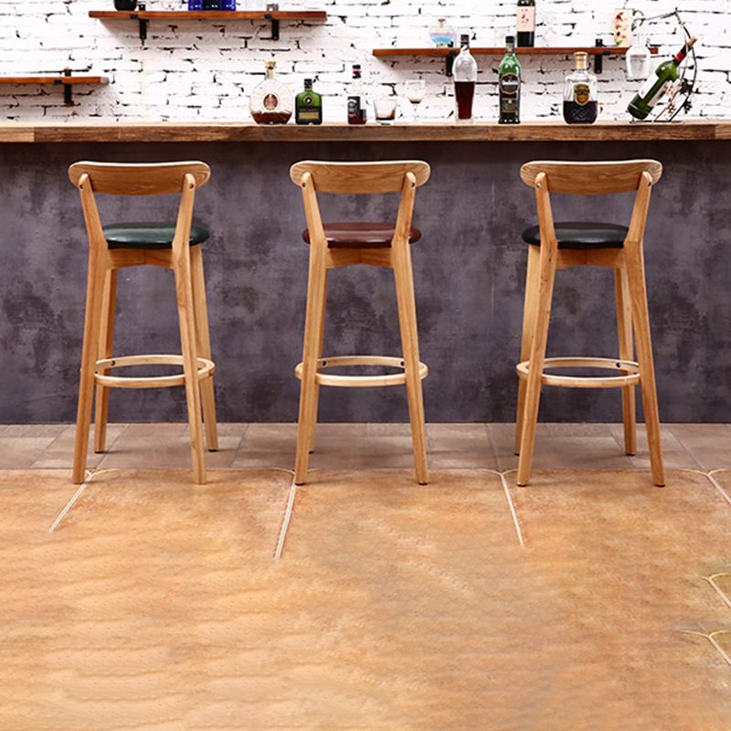 Scandinavian Matte Finish Leather Barstool Rubberwood Home Stool