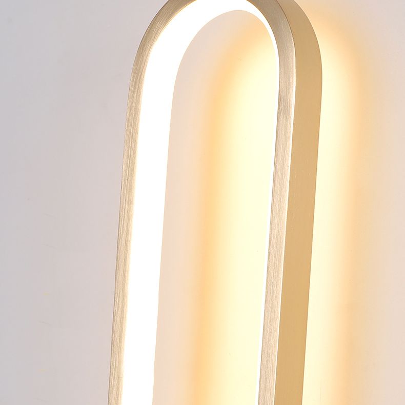 Modern Luxury LED Rotatable Wall Lamp Aluminium Oblong Wall Sconce with Silicone Shade