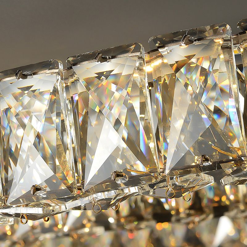 Moderne, runde Deckenleuchte aus Kristallglas in Gold für das Wohnzimmer