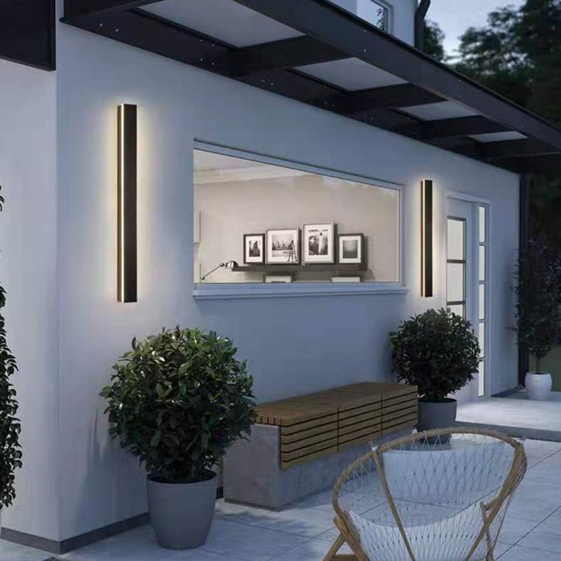 1 Light Linear Wall Mounted Lamp Simplicity Metal Wall Lighting Idea in Black