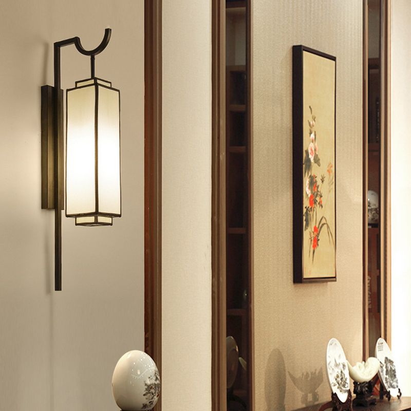 1 Light Geometric Wall Mount Light Modern Fabric Wall Lamp for Bedroom