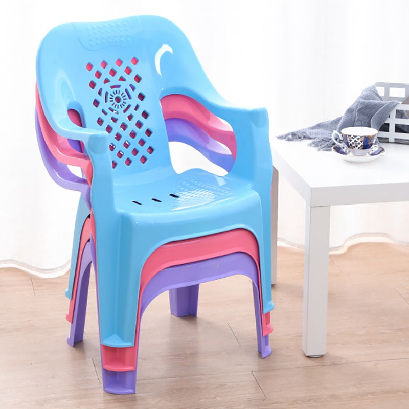 Minimalist Style Stacking Dining Arm Chairs Plastic Slat Back Dining Side Chair for Home Use