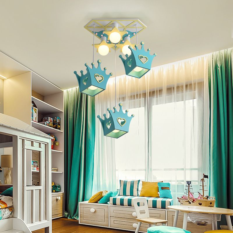 Shade de couronne en bois Style de dessin de la lampe suspendue 6 lumières Lumières de plafond pendentif bleu / rose avec canopée triangulaire