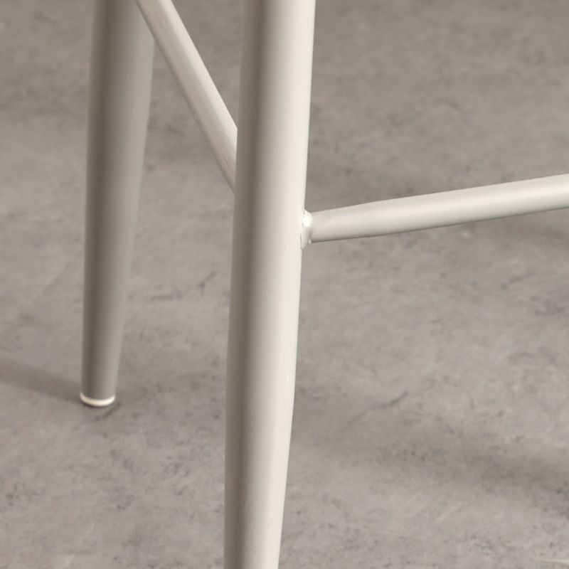 Contemporary Plastic Low Back Armless Bar Stools with Metal Base