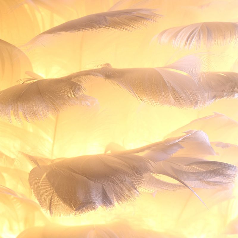 Shaded Hanging Ceiling Light Minimalism Feather Bedroom Chandelier Pendant Light in White