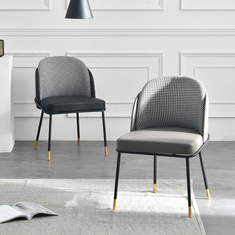Sillas de comedor nórdicas Sillón Parsons para cocina con patas de metal