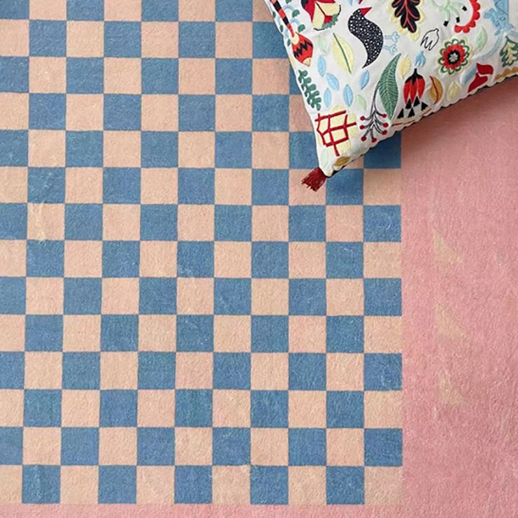 Modern Checkered Print Rug Polyester Area Carpet Stain Resistant Indoor Rug for Home Decoration