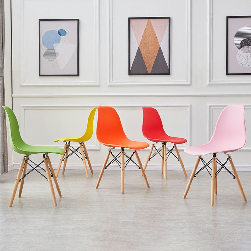 Sedia in legno scandinavo interno-outdoor.