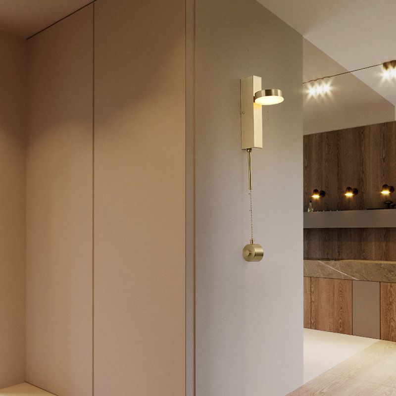 Éclairage de mur de salon acrylique à LED Creative Minimaliste en forme de lun minimaliste Len avec laiton