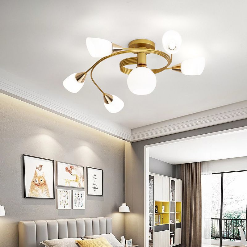 Plafonnier en forme de cloche encastré en fer moderne avec abat-jour en verre pour chambre à coucher