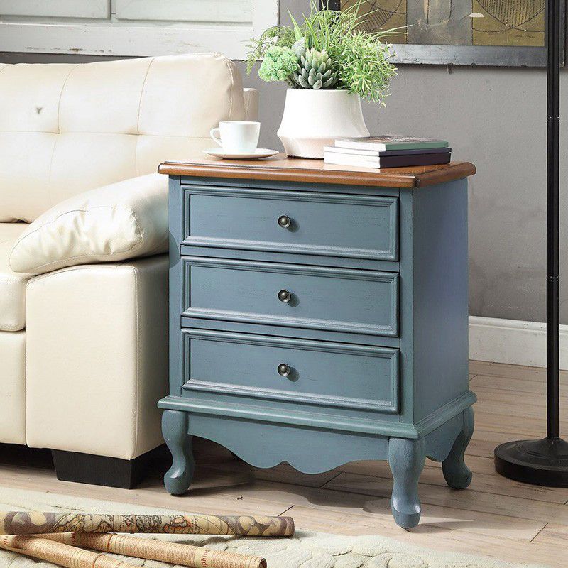 3-Drawer Bachelor's Chest Traditional Storage Chest for Bedroom