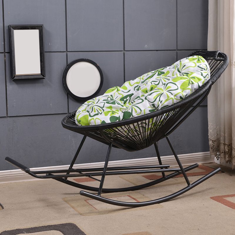 Modern Minimalist Rocker Chair Metal Frame Spindle Rocker Chair for Home