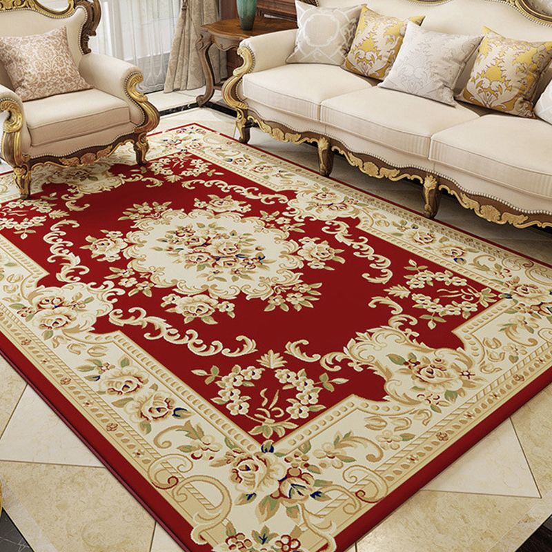 Traditional Flower Pattern Carpet Polyester Indoor Rug Stain Resistant Area Carpet for Living Room