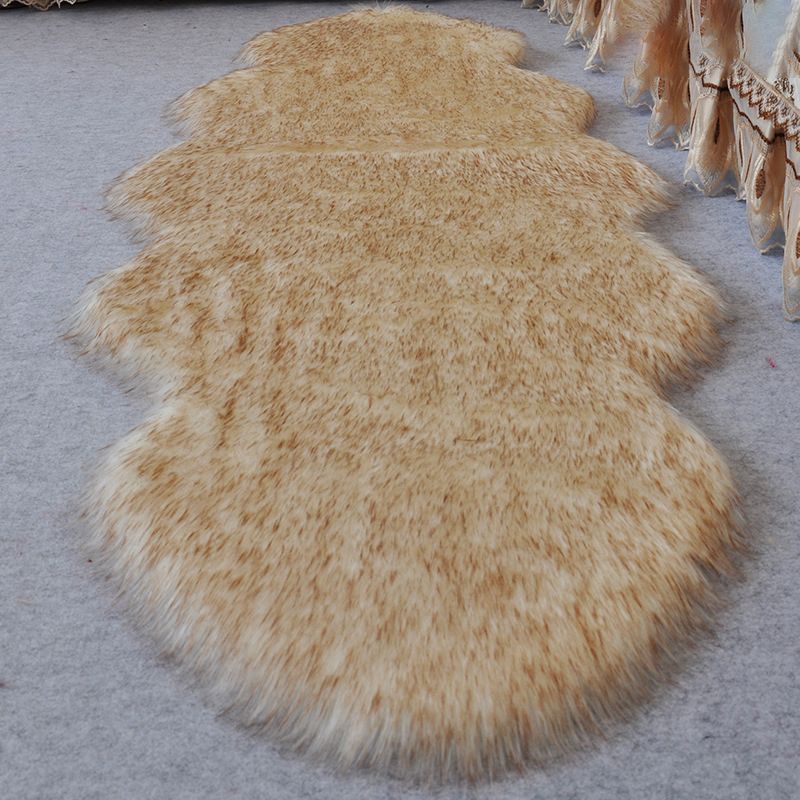 Multi-Colored Bedroom Foot Rug Casual Plain Rug Faux Fur Machine Washable Stain Resistant Non-Slip Backing Area Rug