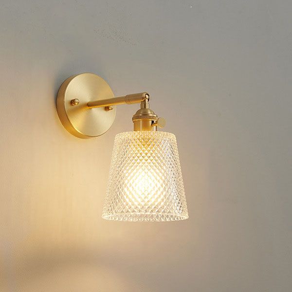 Metal 1-Light Wall Lamp in Modern Luxury Style Geometric Glass Wall Light in Gold