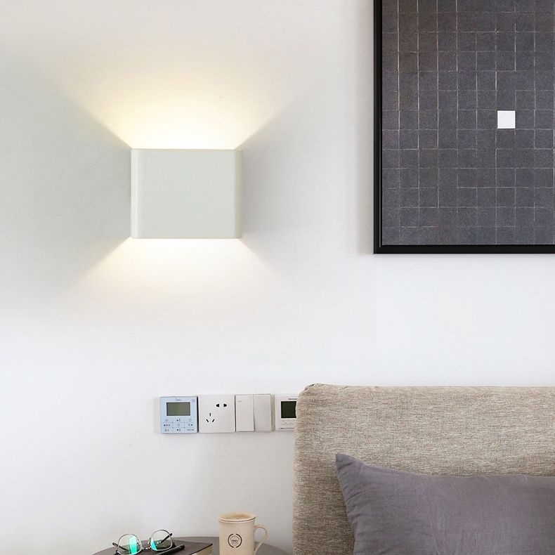 Ultra-modern Square Wall Sconce Lighting Aluminum Wall Mounted Light Fixture for Bedroom